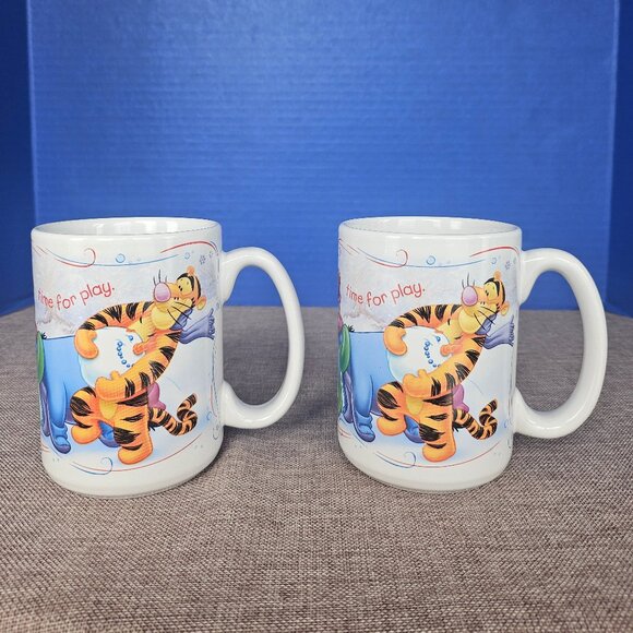 Disney Winnie The Pooh Set of 2 Coffee Mugs Snow Day Time For Play Tigger - Picture 1 of 9